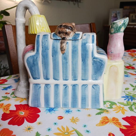 Adorable Teapot Cats On Couch - Picture 2 of 10